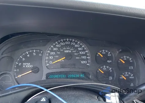 2004 Chevrolet Suburban 1500 Ls из США, поврежденный, VIN 3GNEC16Z14G343742